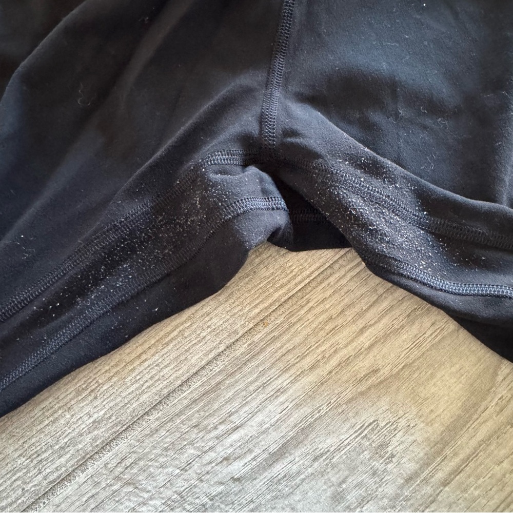 lululemon Align High-Rise Pant 28" in Black - Picture 4 of 6